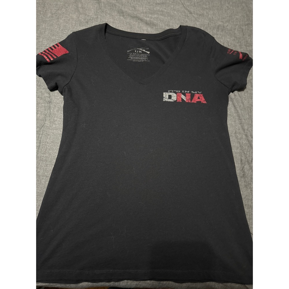 Grunt Style Womens Unapologetic DNA Graphic V-Neck T-Shirt Black Small GS